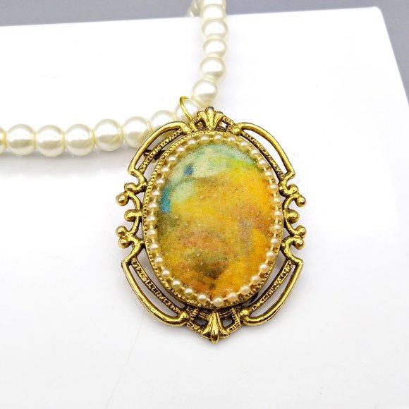 Pastel Floral Pendant Brooch Necklace, Vintage Sugar Pin in Ornate Gold Tone - Picture 2 of 5